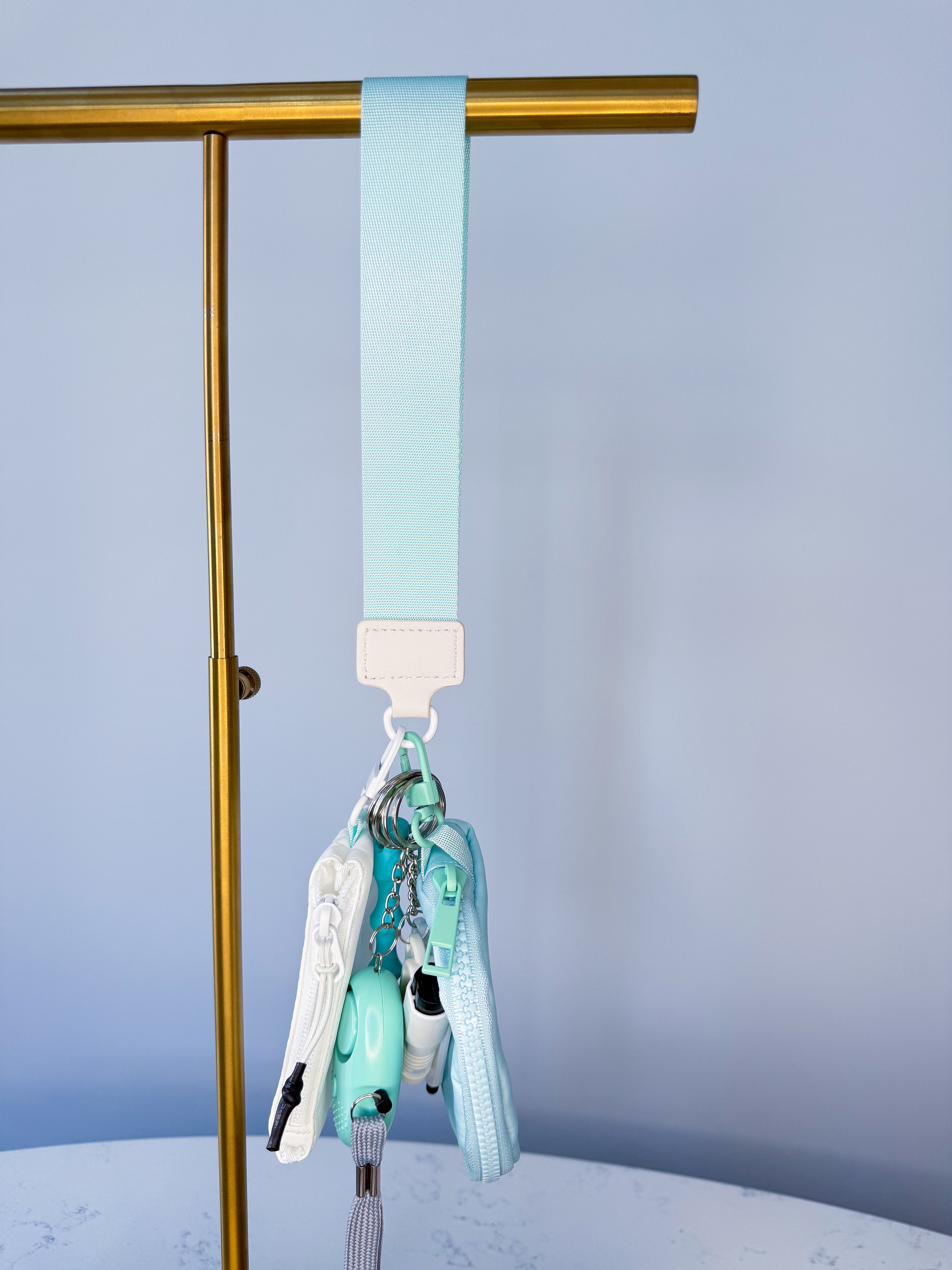 Dual Pouch in Mint & White